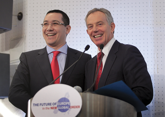 Romania PM Ponta with former U.K. PM Tony Blair